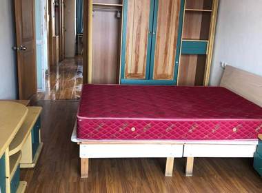 南昌路小区 2室0厅0卫