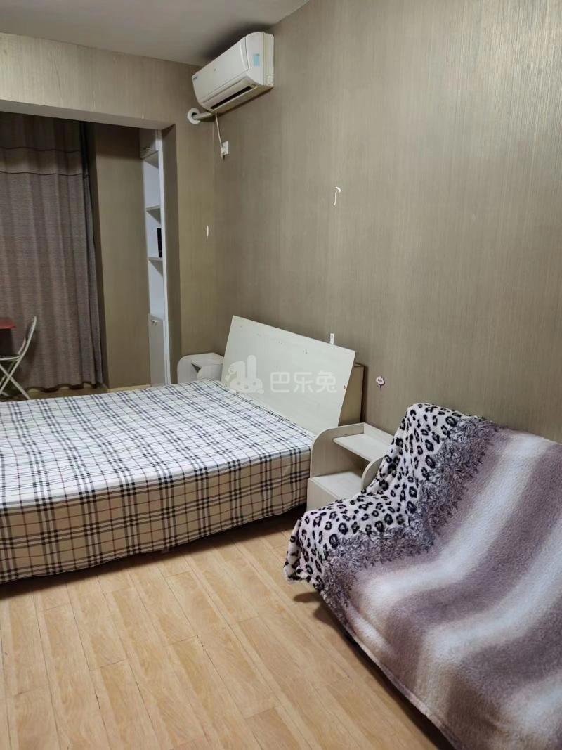 中海凯旋门13584181周边环境图9