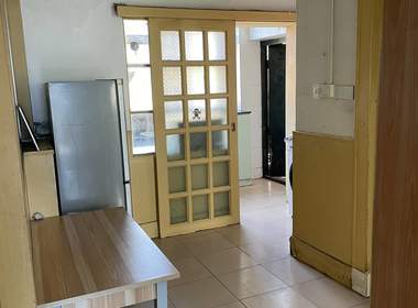 新庄东村 3室0厅0卫