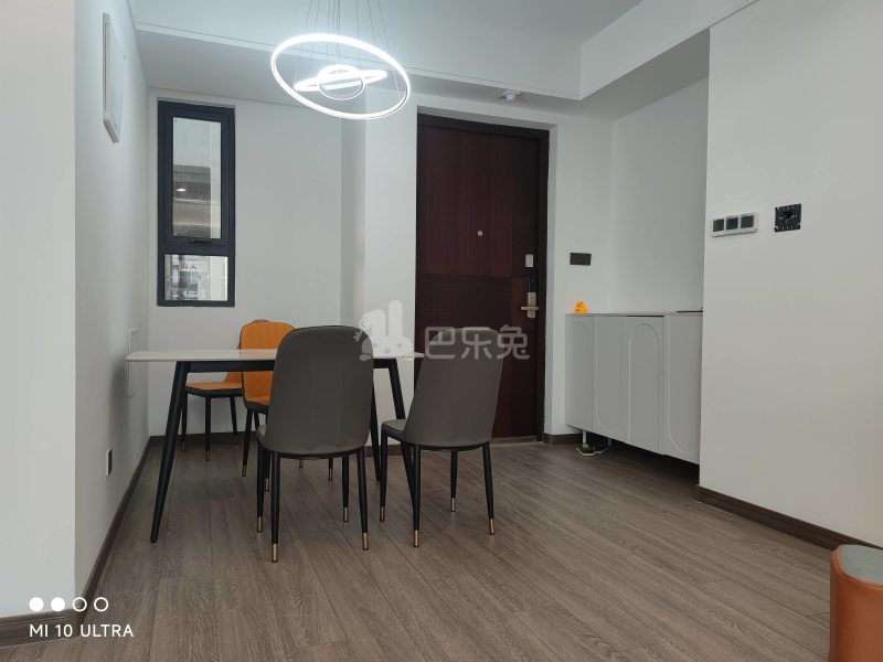 世茂·璀璨睿湾13585973周边环境图0