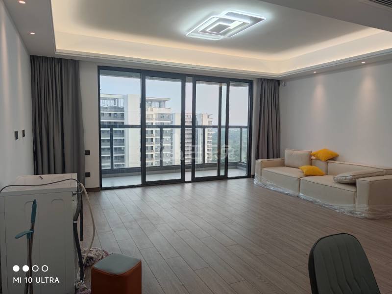 世茂·璀璨睿湾13585973周边环境图1