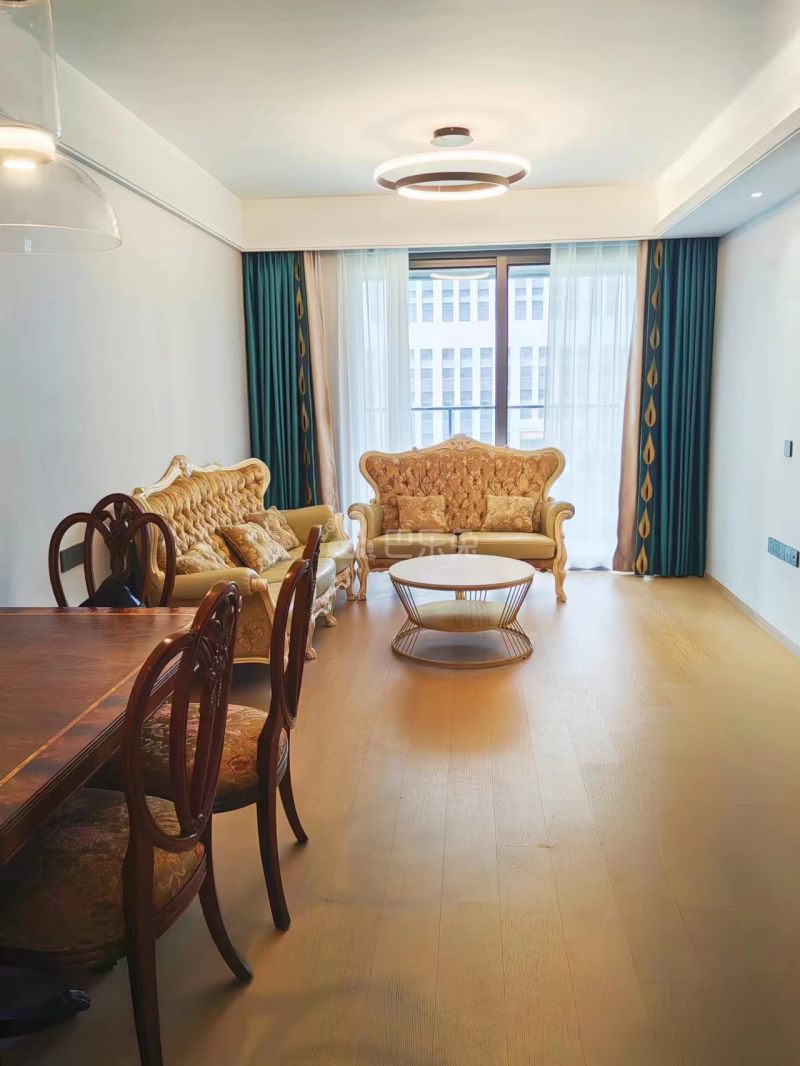 江畔月明府13586028周边环境图5