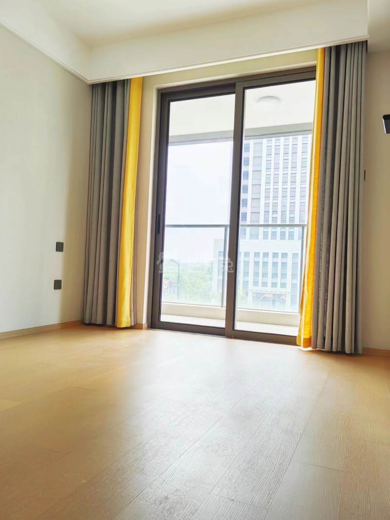 江畔月明府13586028周边环境图10