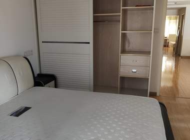 雨荷苑 2室0厅0卫