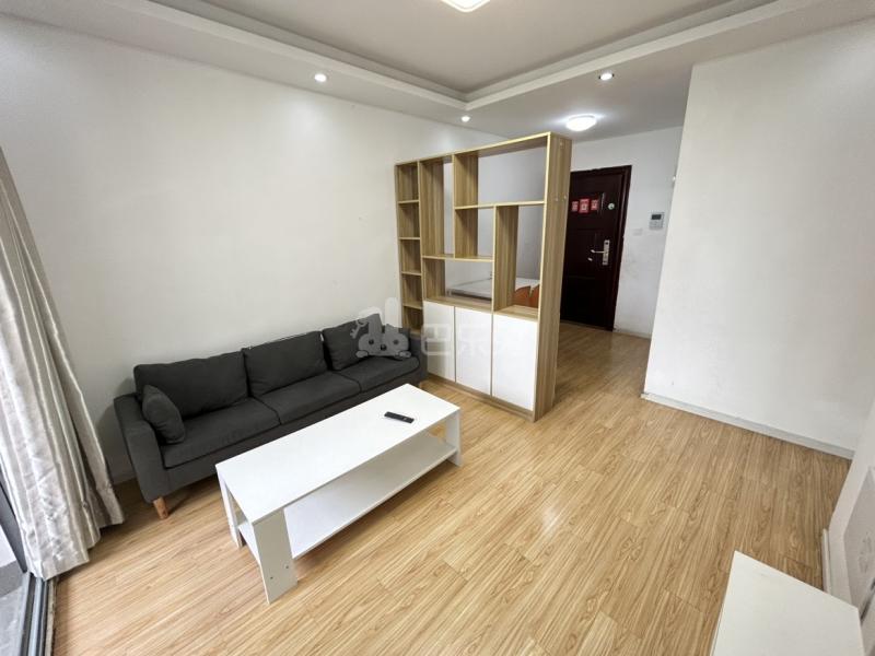 万嘉欣苑13591134客厅图0