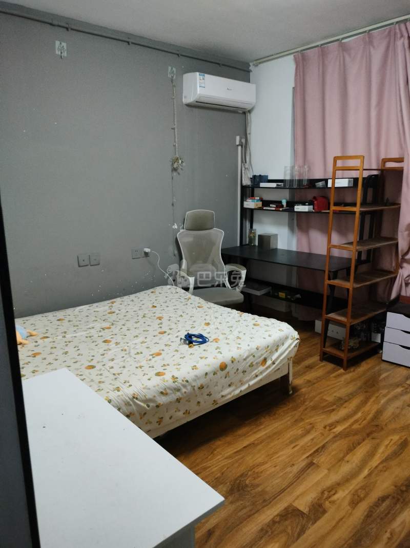 匡巷三村13591937卧室图0