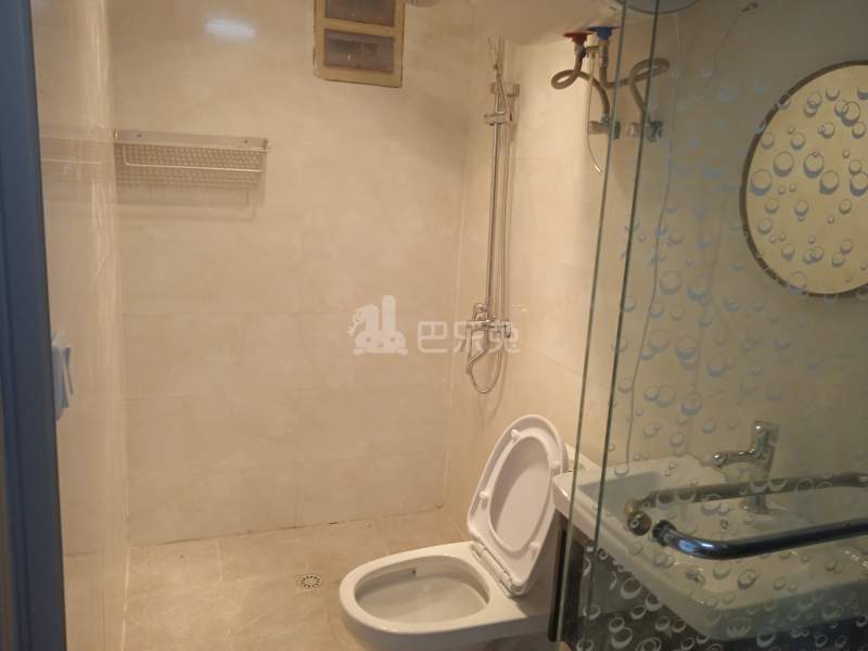 巷佳华苑1期13594214卫生间图5