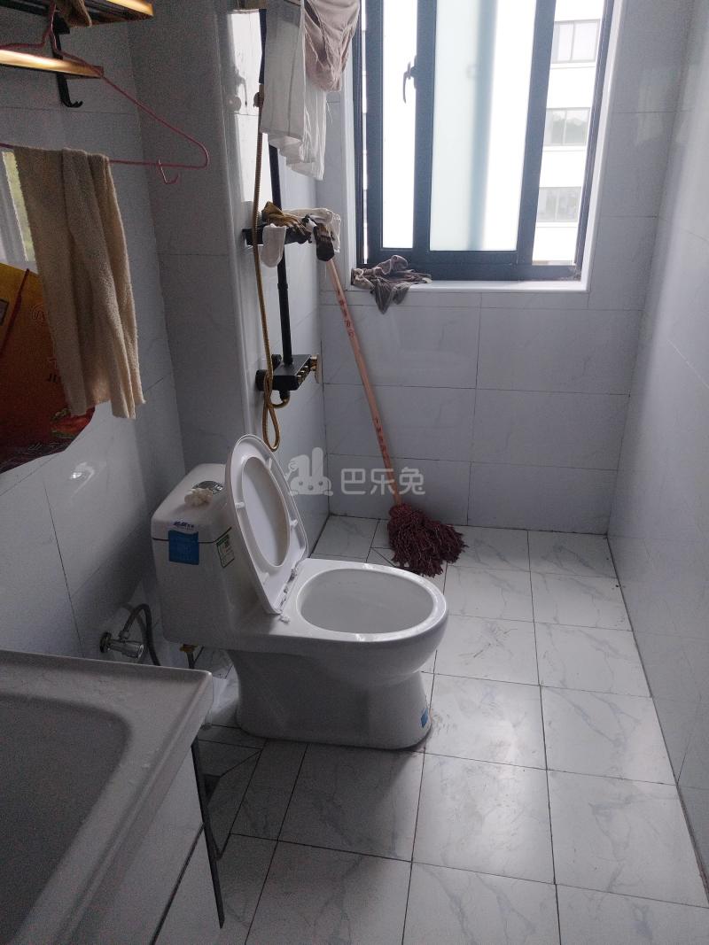 罗闻雅苑13626465卫生间图13