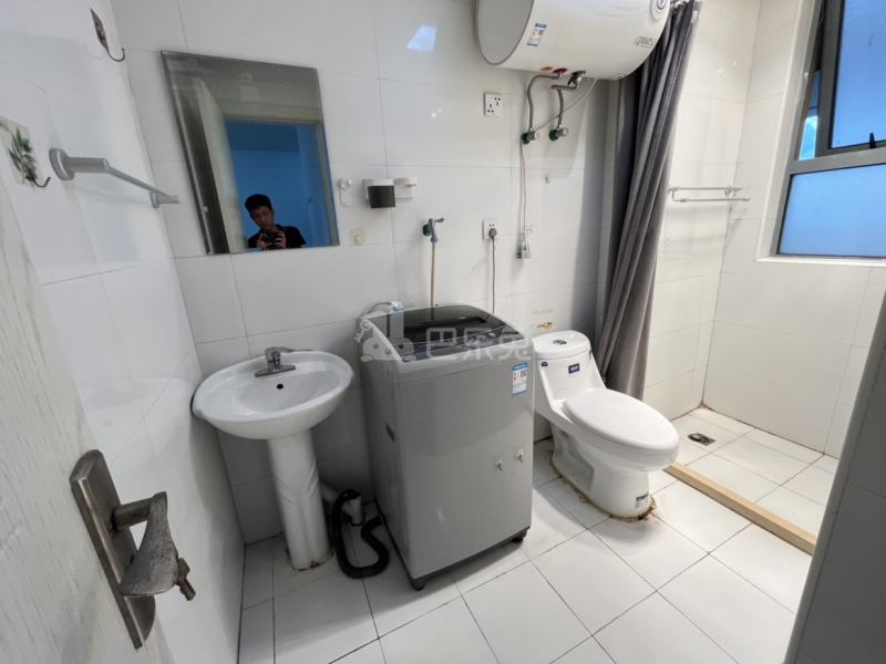 万嘉欣苑13628698卫生间图2