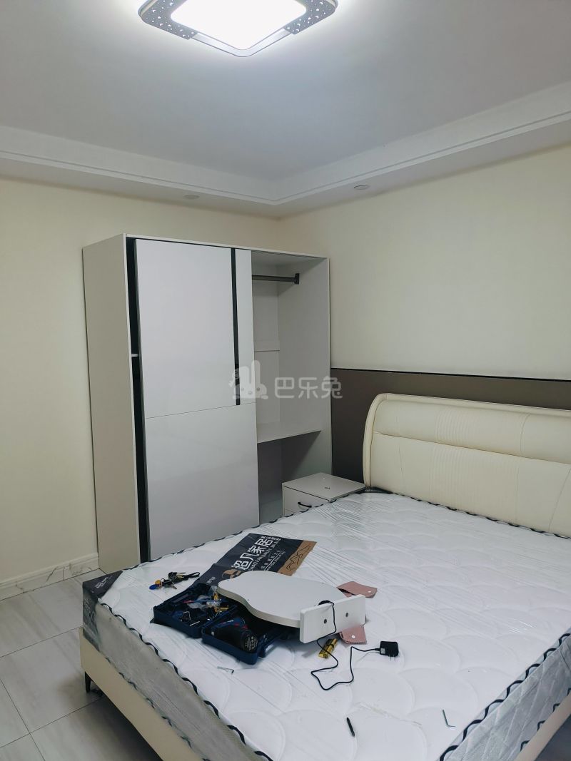 莘闵花园13631561卧室图3