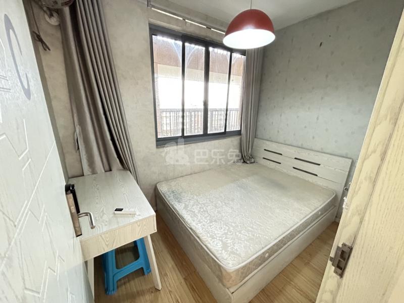 万嘉欣苑13635341卧室图8