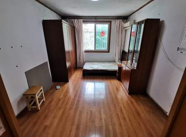 中山门小区 3室0厅0卫