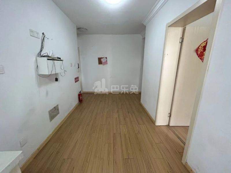 大湾名苑13676069客厅图3