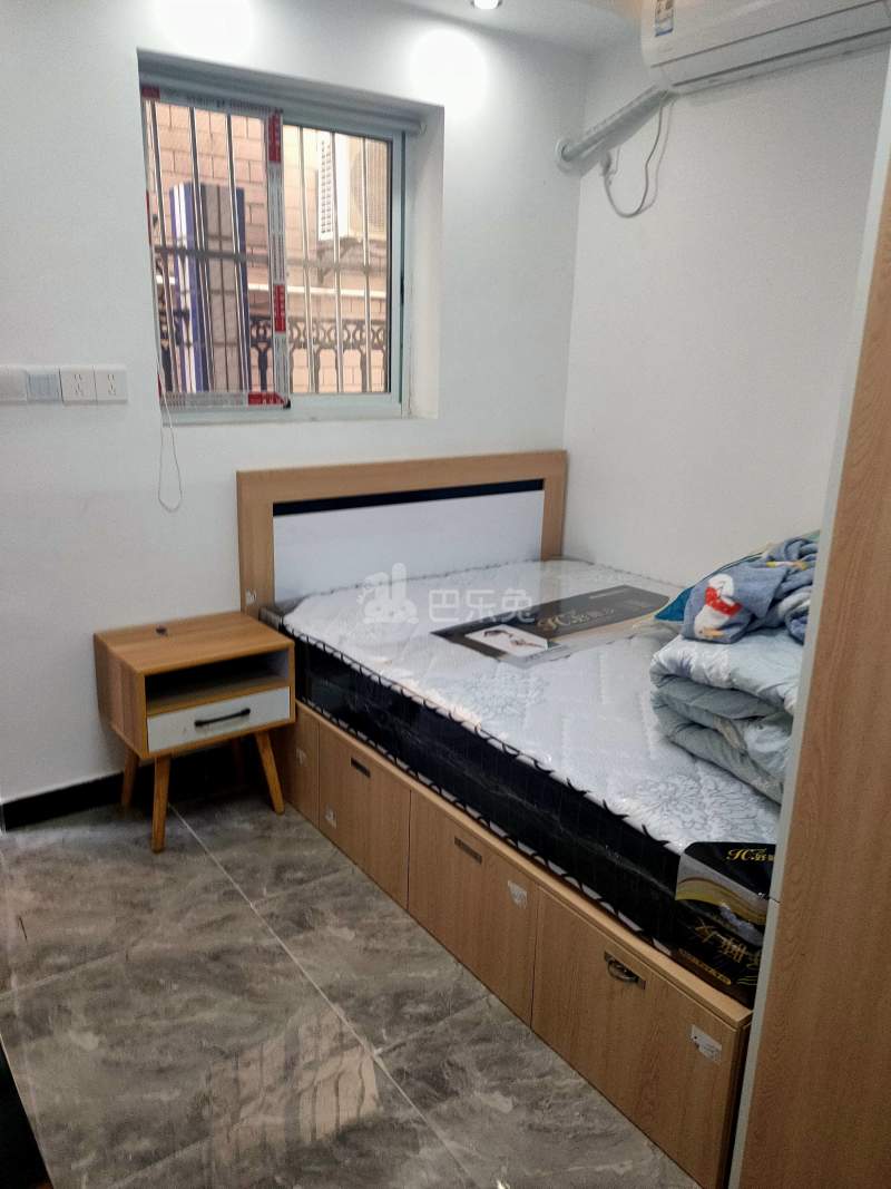 民丰村陆家宅13701074卧室图2