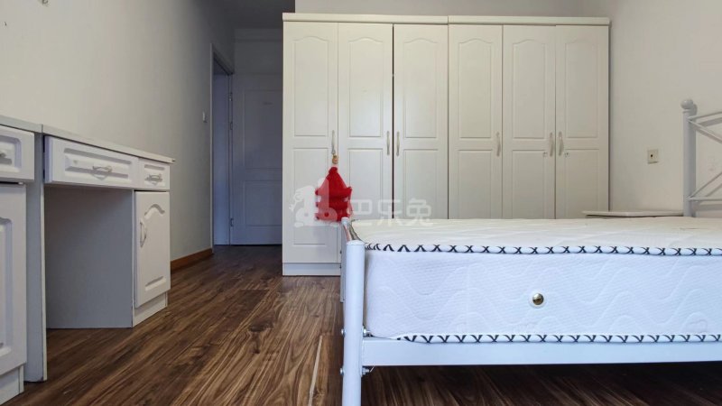 招商1872公园里（依云和府）13702979周边环境图4