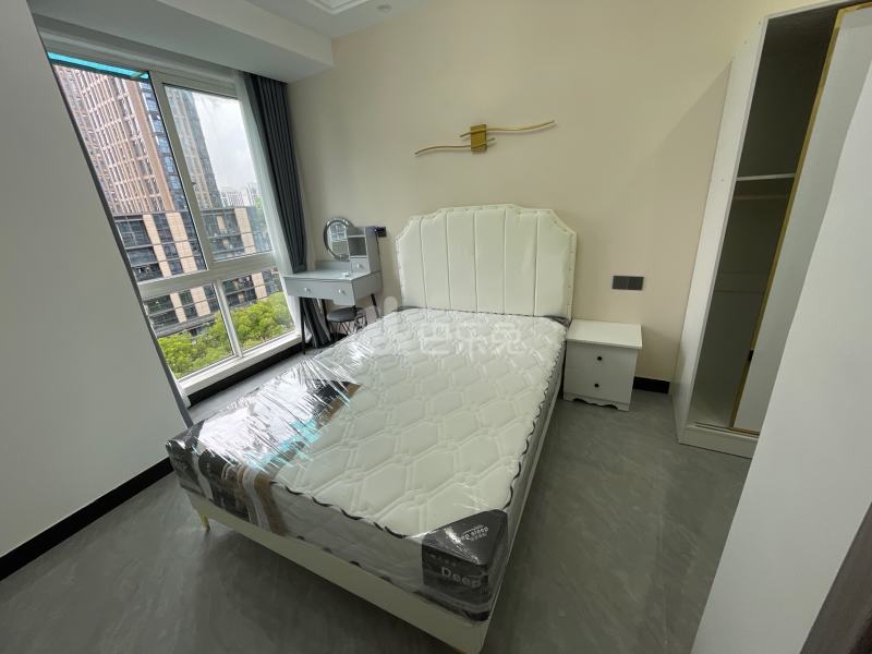 三新家园东区13711318卧室窗户图6