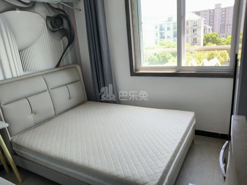 巷佳华苑1期13717052卧室图0