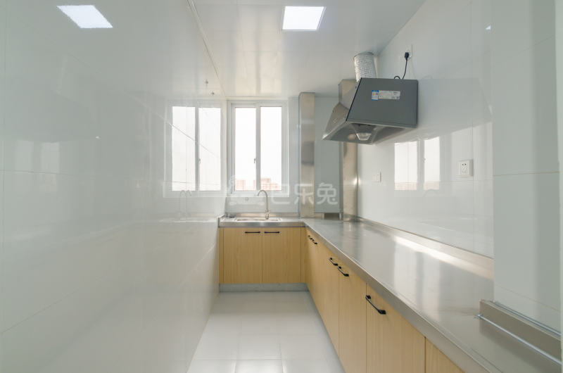 金海华城华彩新苑13740645厨房图6