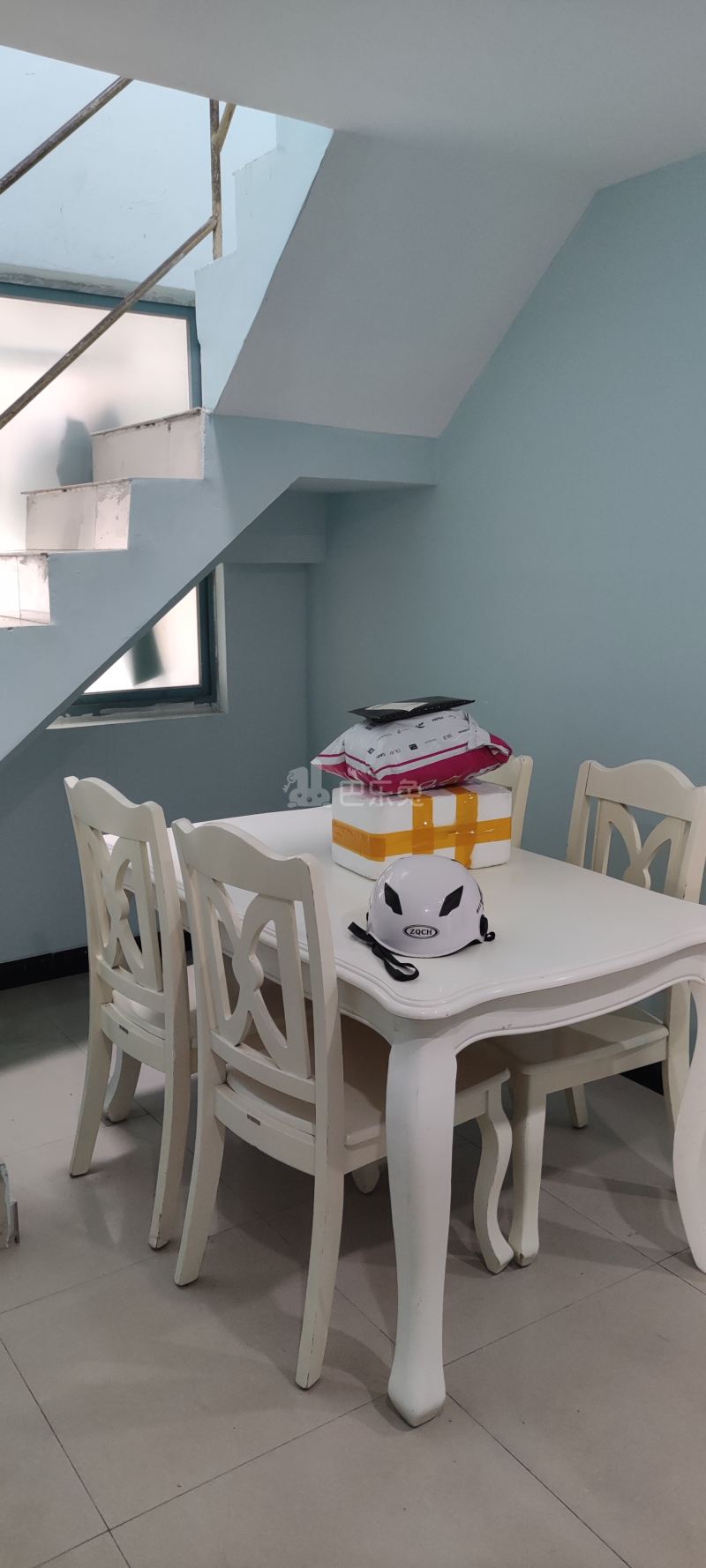 滨江雅苑13749716客厅图4