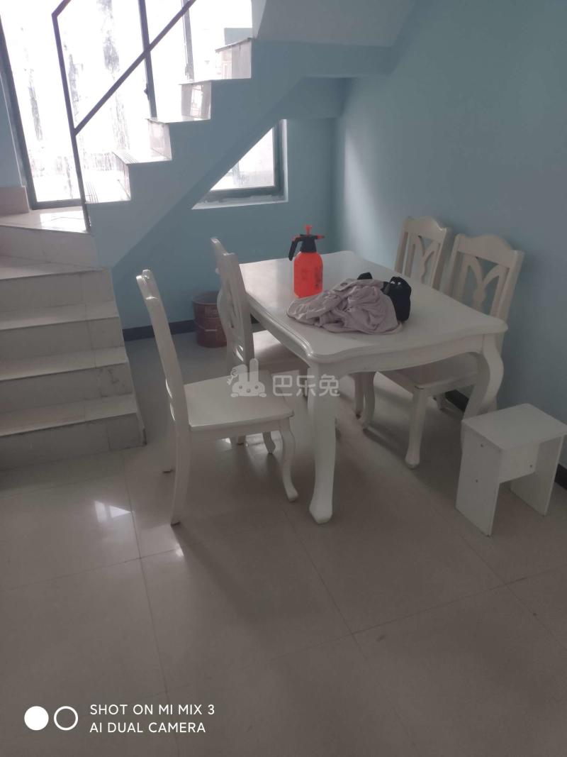 滨江雅苑13749716客厅图8