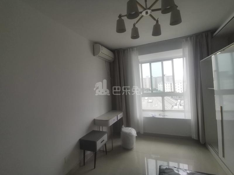 巷佳华苑1期13778905卧室图1