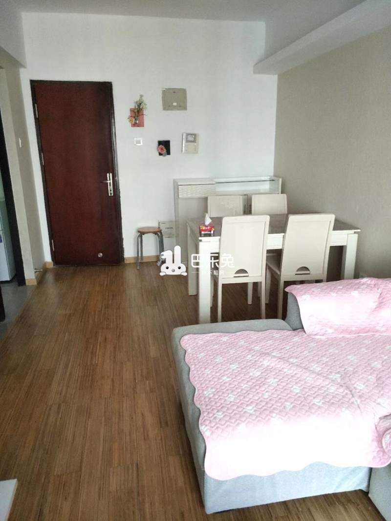 黄阁路与沙园路交汇处东北角(大运会馆