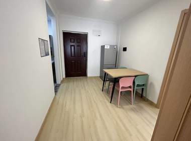 金海华城鸿明佳苑 1室0厅0卫