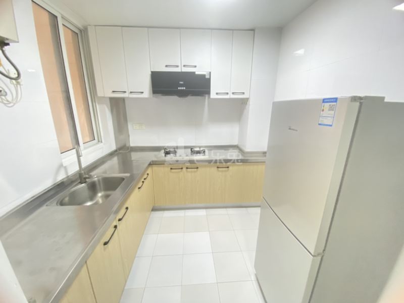 金海华城康平佳苑13792334厨房图1