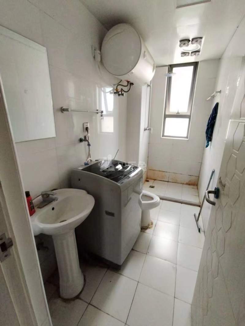 万嘉欣苑13793188卫生间图5