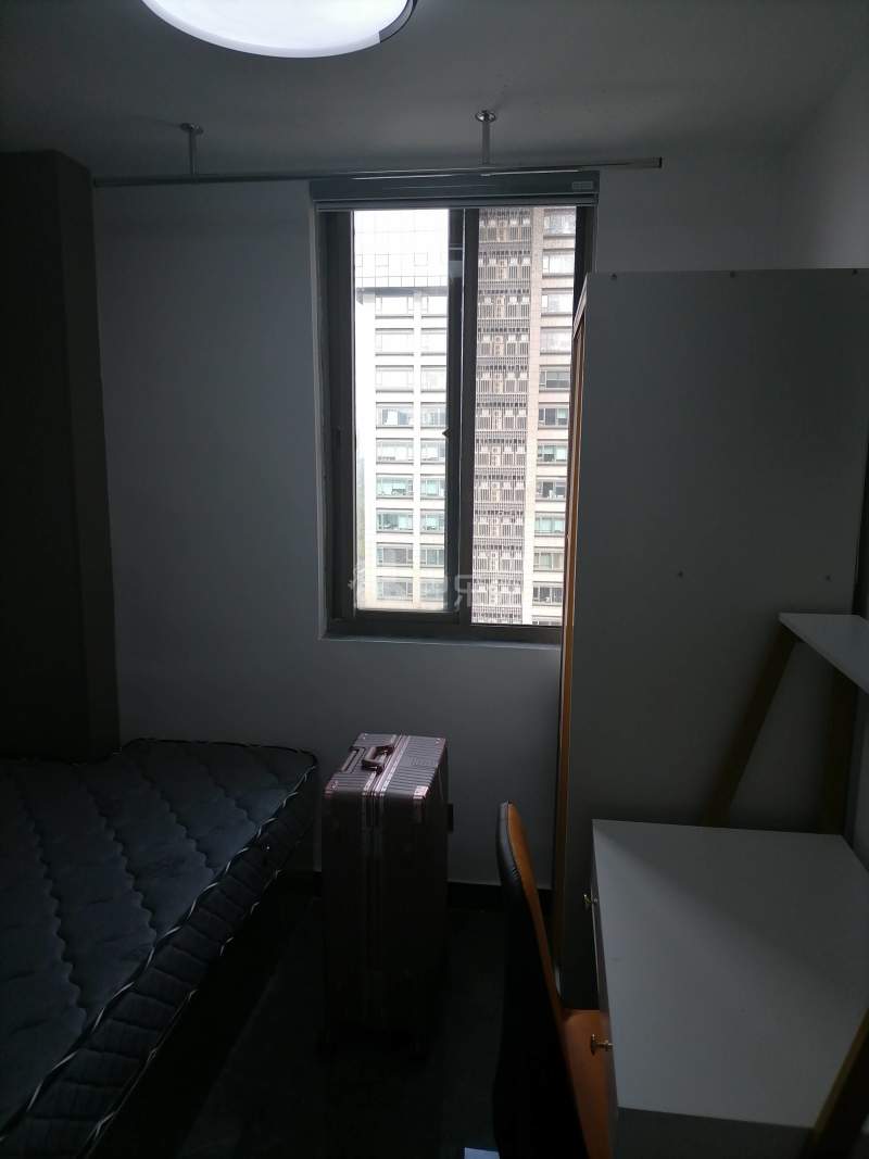 水星阁花园西区13799544卧室窗户图16