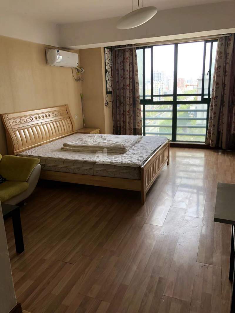 辰龙广场13800087卧室图0