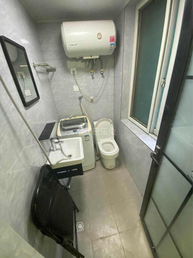 钱江七苑13826068卫生间图4