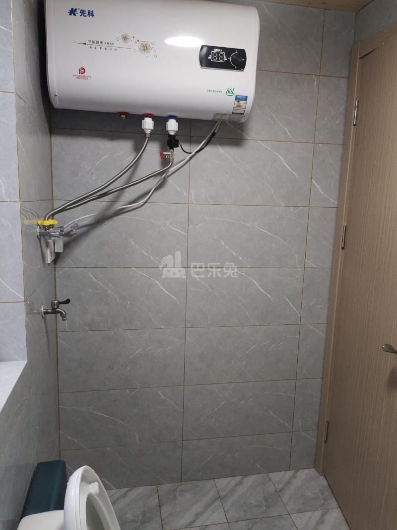 新奉公路581弄13832248卫生间图14