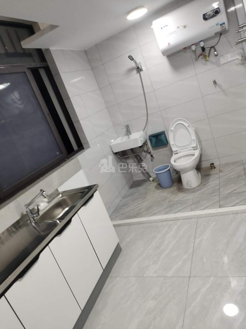 新奉公路581弄13832254卫生间图15