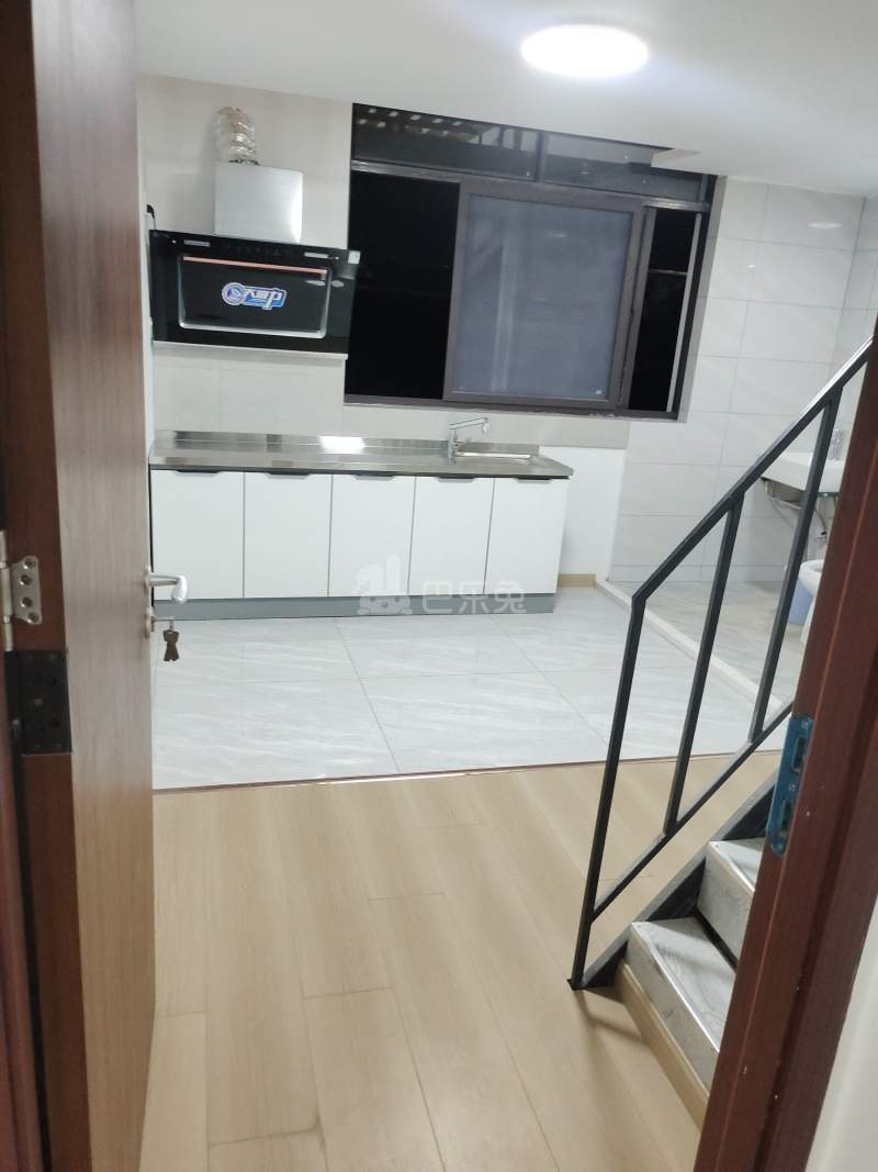 新奉公路581弄13832254厨房图8