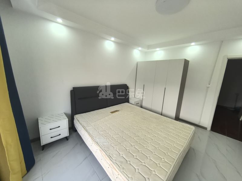 新青浦花苑一区13836615卧室图2