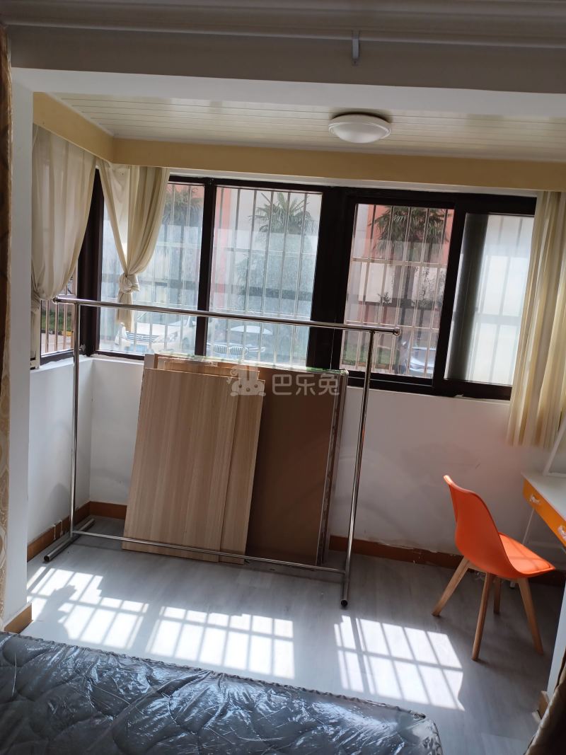 紫荆公寓13843099卧室窗户图6