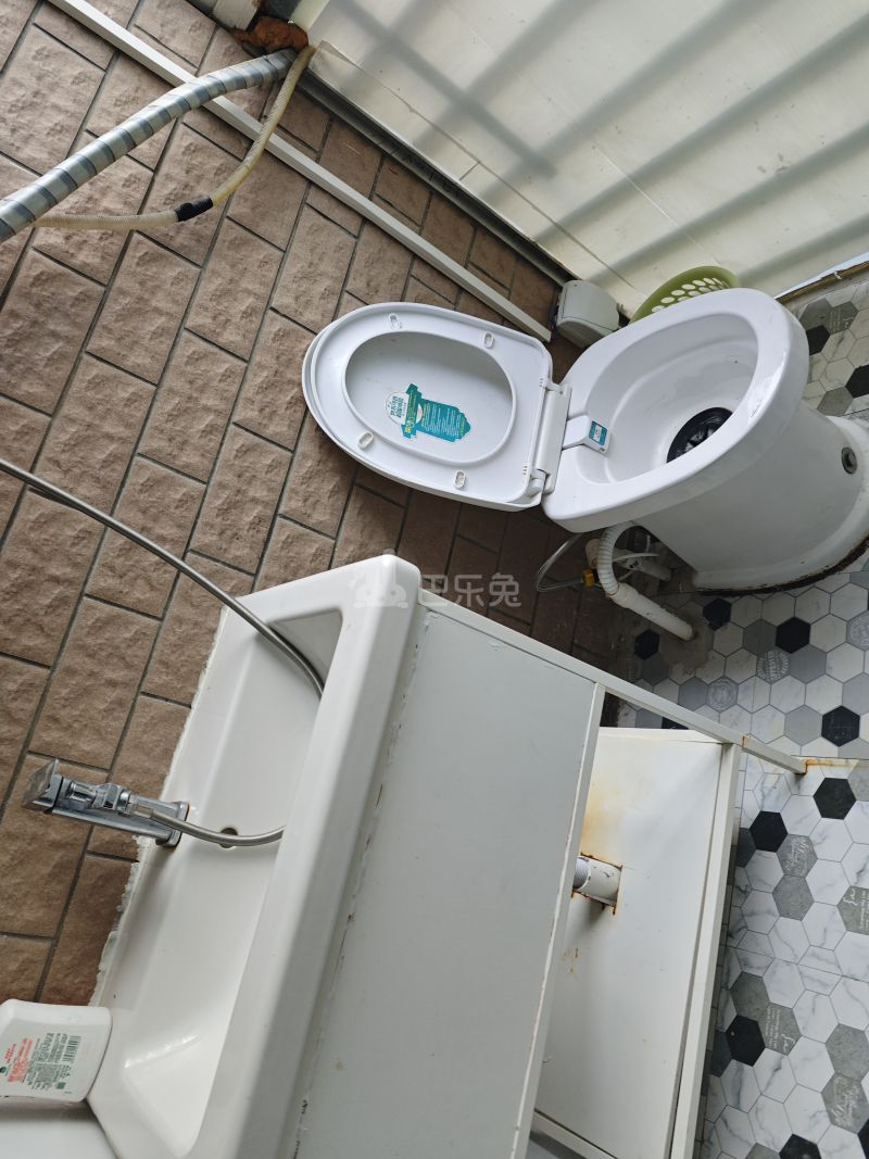 和泰玫瑰园13865264卫生间图4