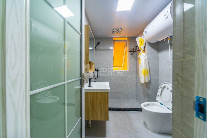 金海华城康平佳苑13871392卫生间图5