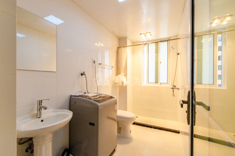 金海华城康平佳苑13873365客厅图1