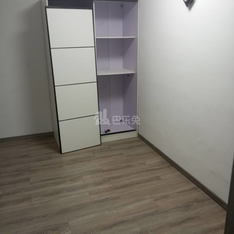 湾张村13909484卧室图0