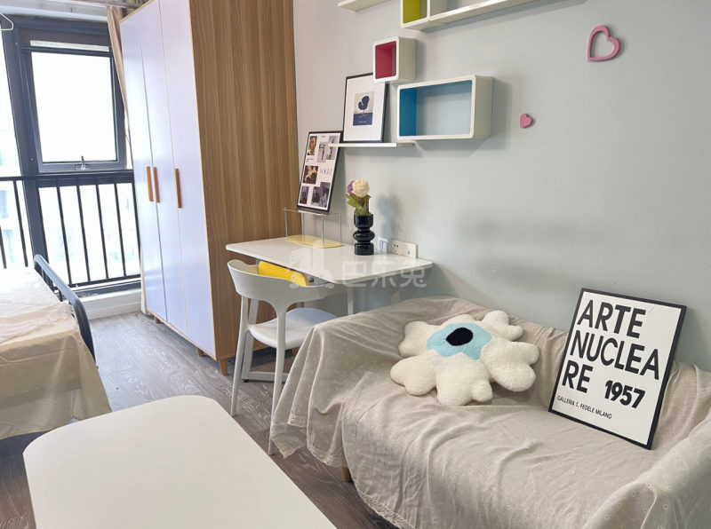 龙湖新壹城13912632周边环境图1