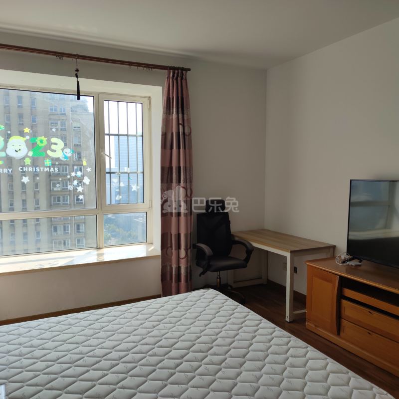 盛世年华13943178卧室图1