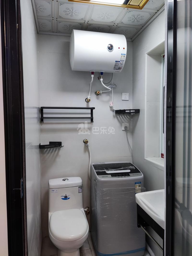 梅园村六组13977034卫生间图6