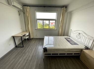 张江东区公寓 1室0厅0卫