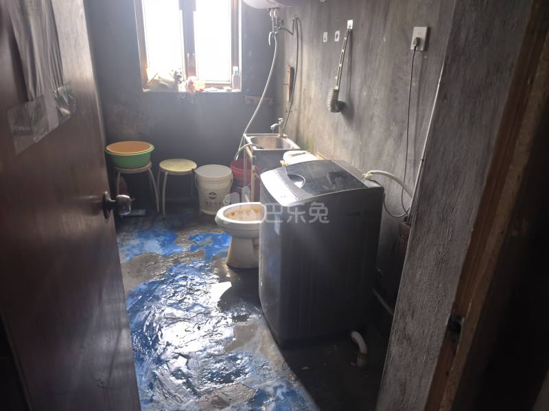 银兆公寓5884817卫生间图10