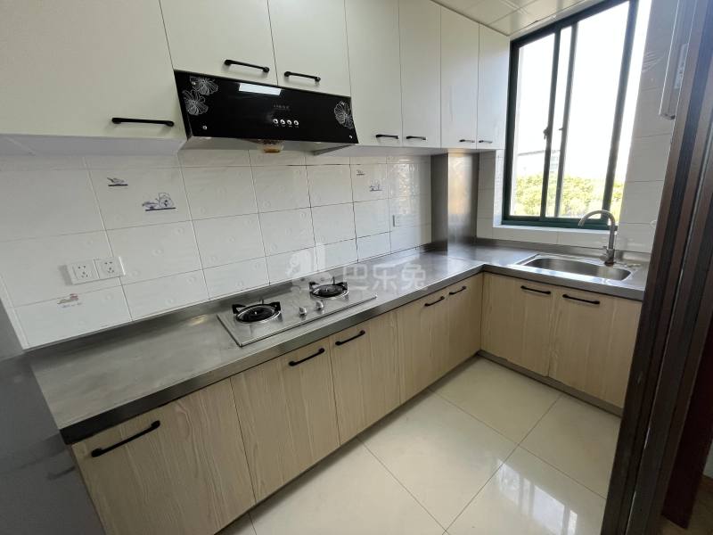 阳光花城同景苑14001357卫生间图11