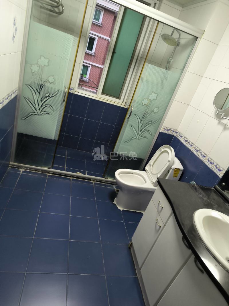 富锦苑14007528卫生间图12