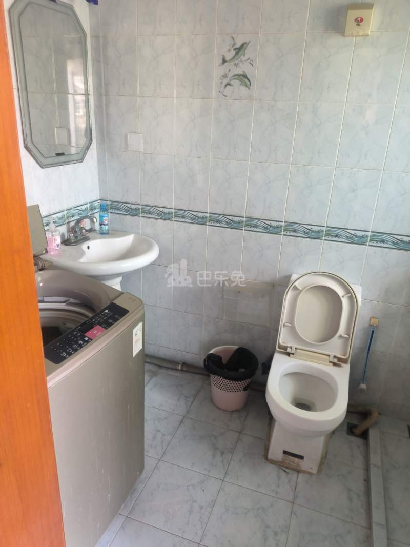 富锦苑14007528卫生间图9