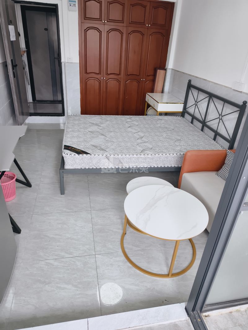 海湾花园14010517卧室图4